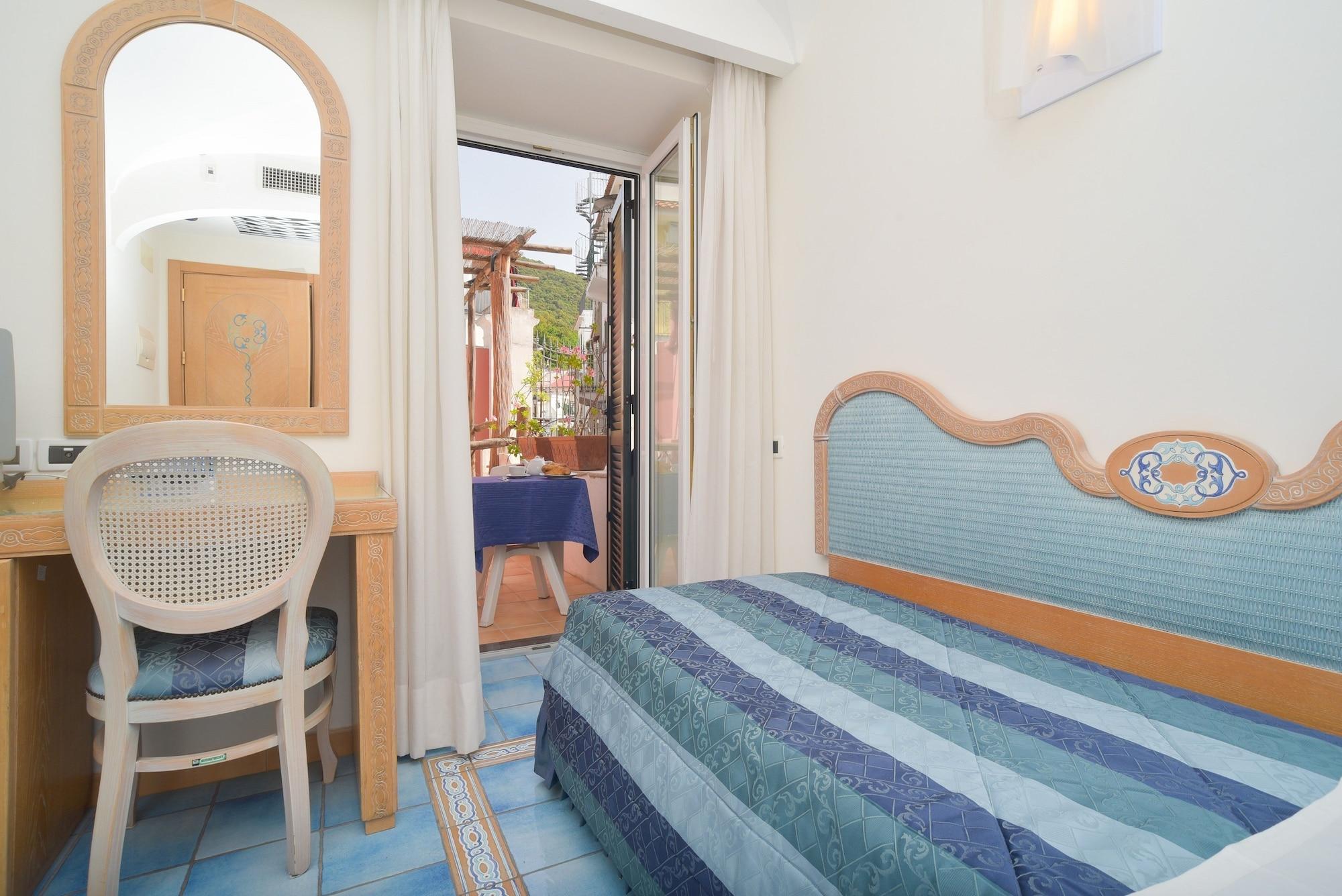 Albergo Italia - Beach Hotel Казамиччола-Терме Экстерьер фото